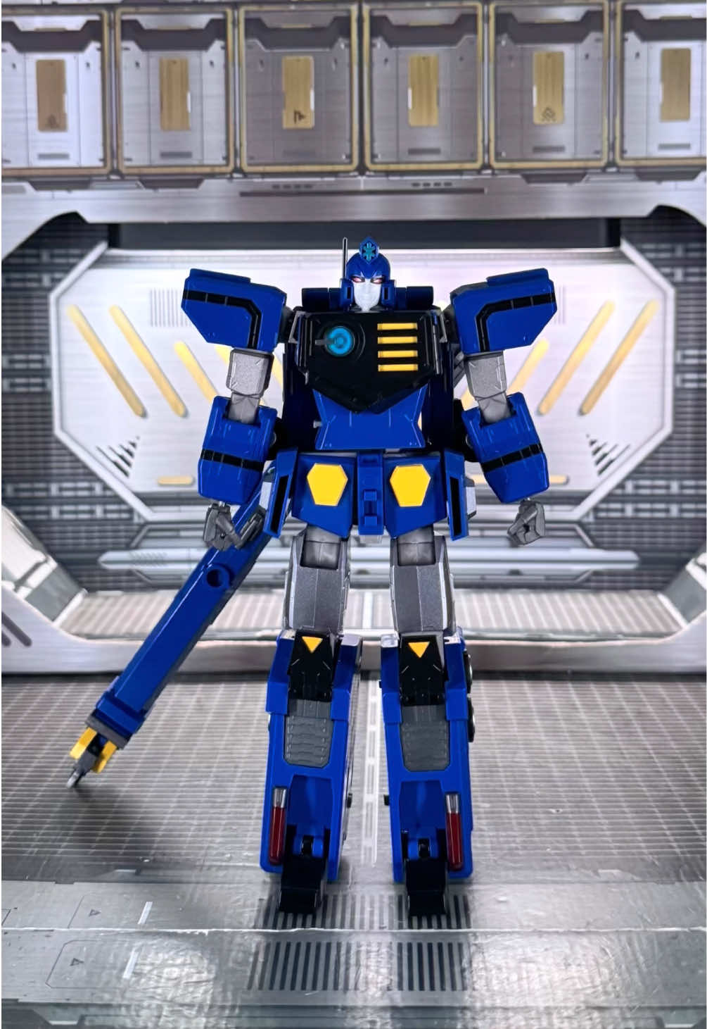 @Toy Command
