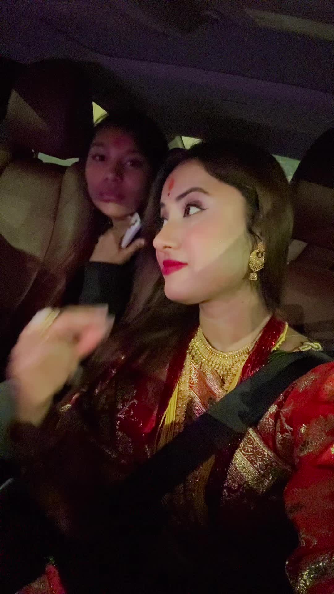 @Umesh Aarzu👩❤️👨😇🧿