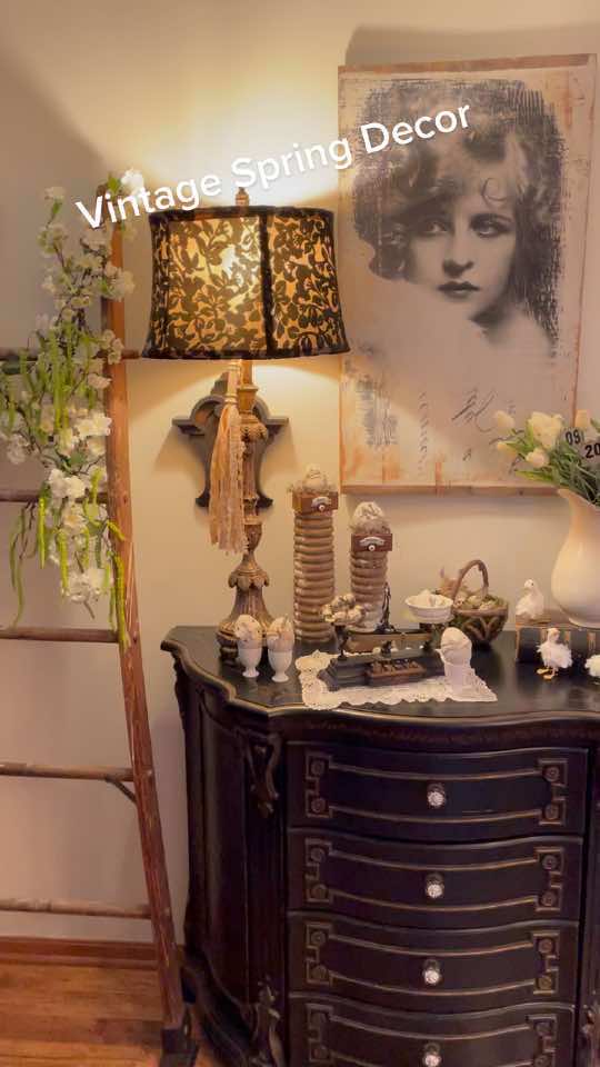 @Tami Loves Vintage