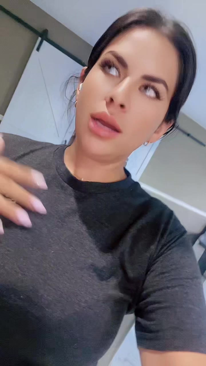 @Larissa💋