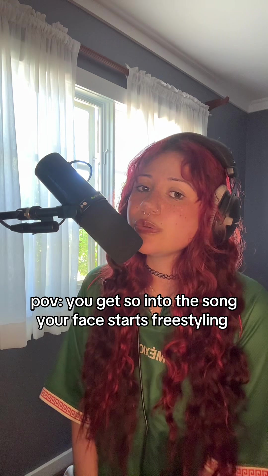 @⋆˙⟡ Bobbie Rose ⟡˙⋆