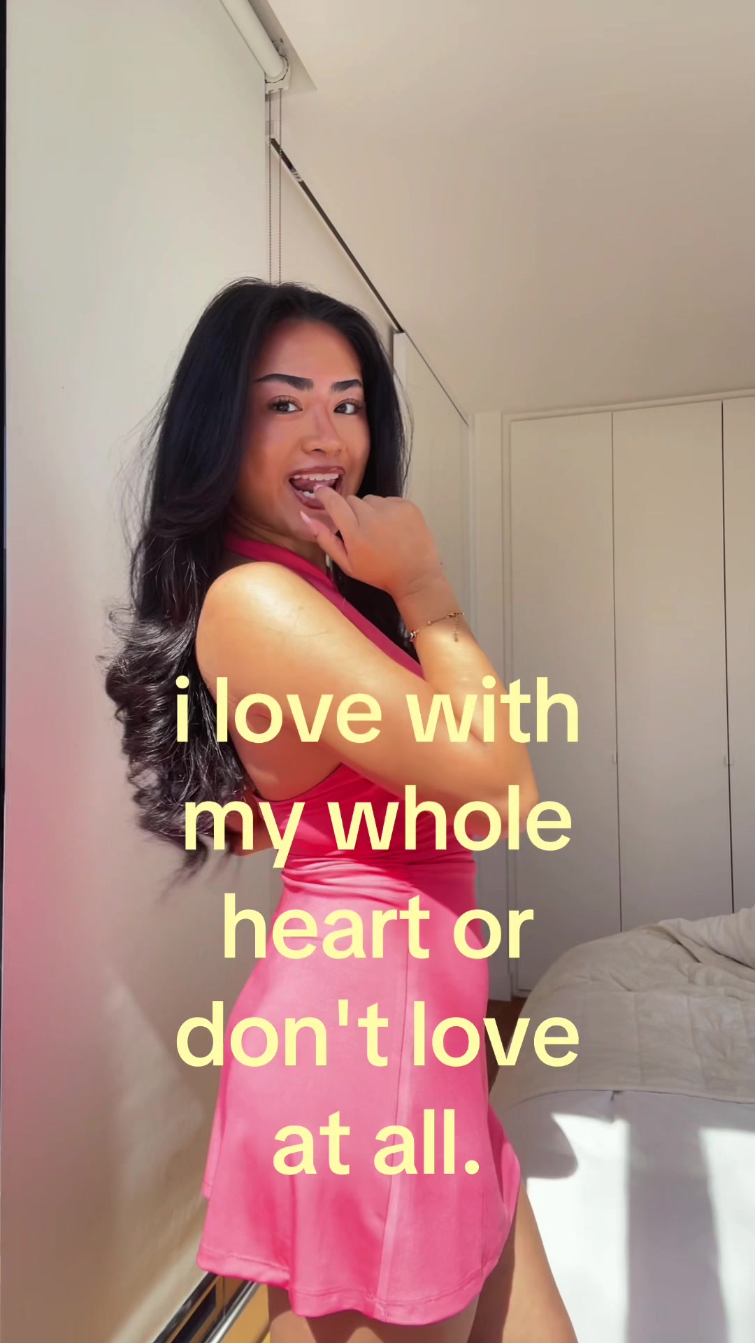 @TH💋NIA
