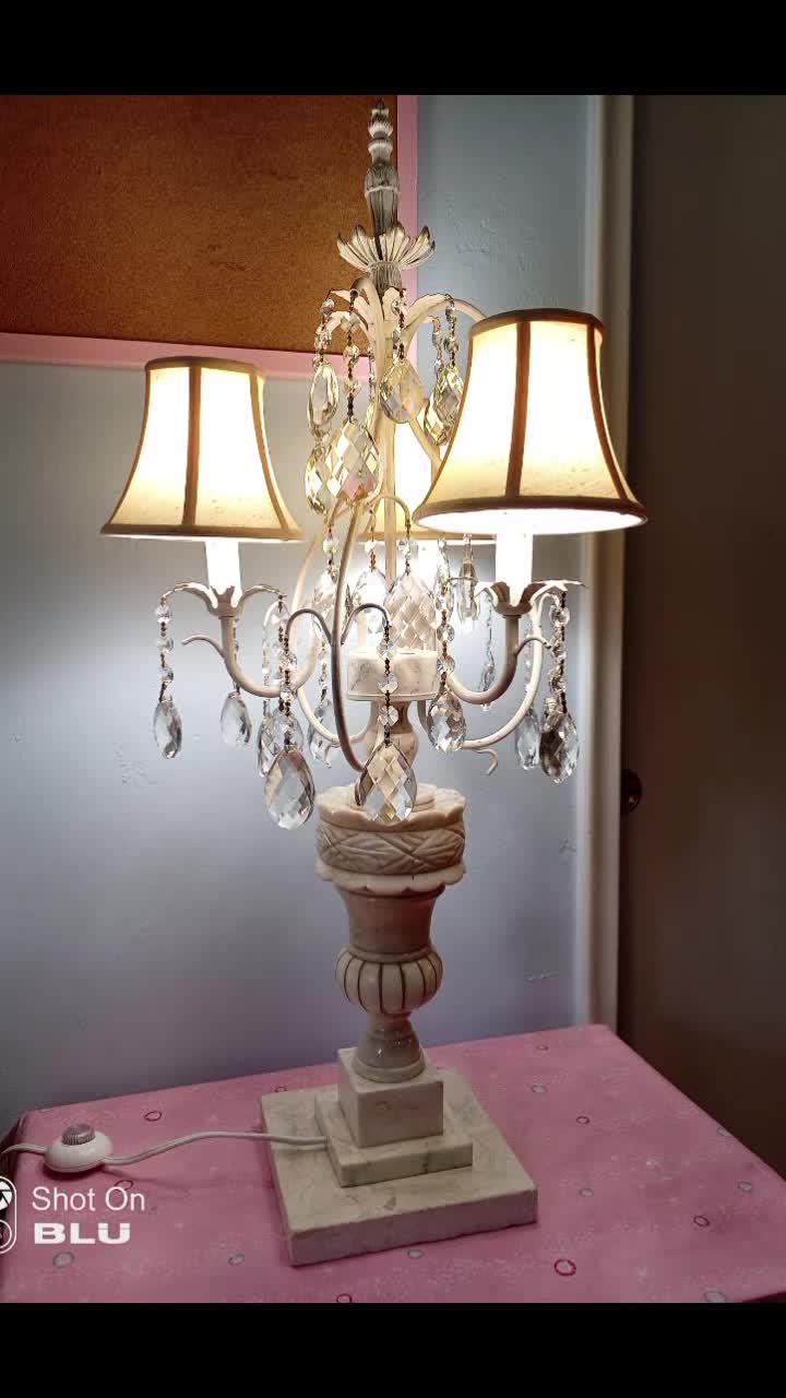 @Fractured Light