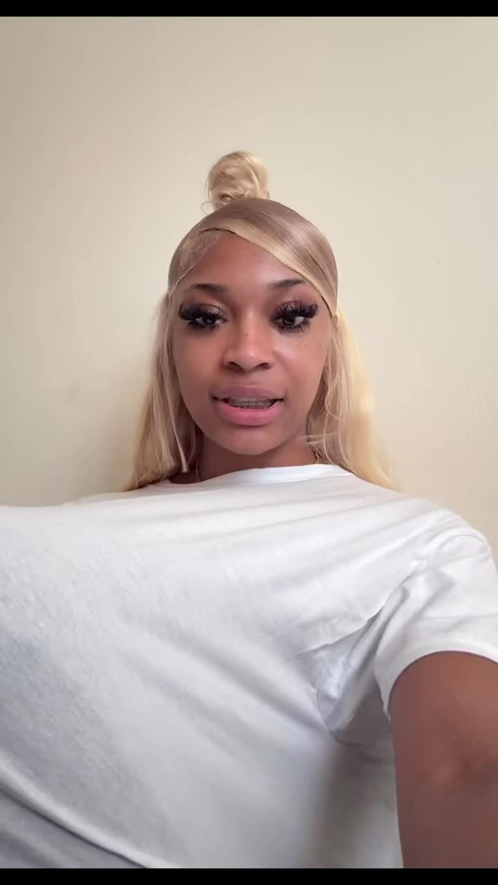 @UniversalGossip
