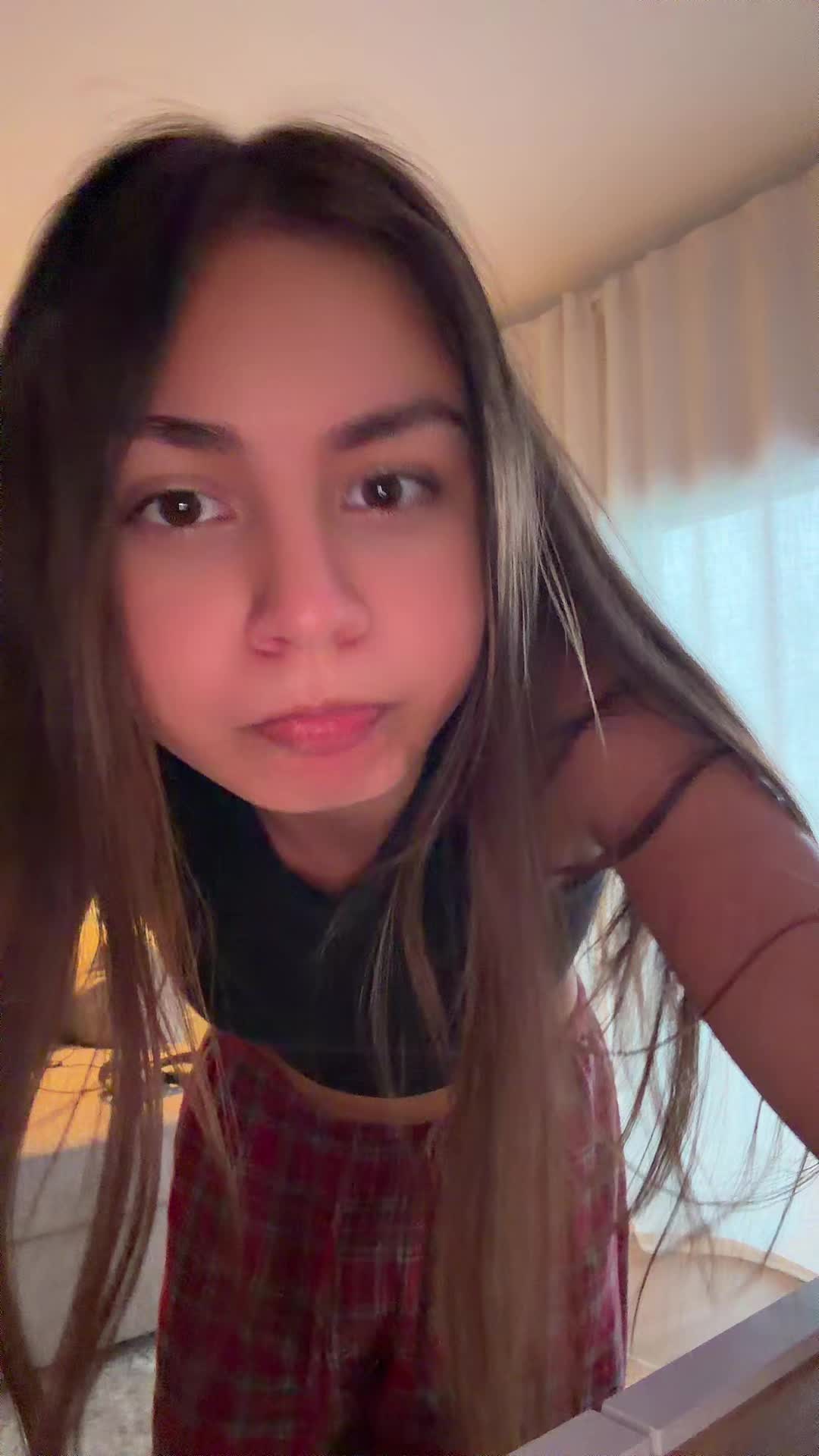 @minicaryn