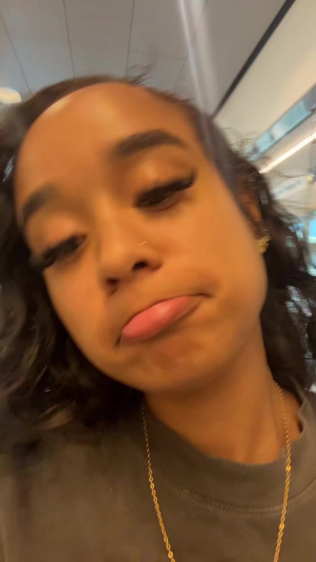 @hellahearteyesfornana