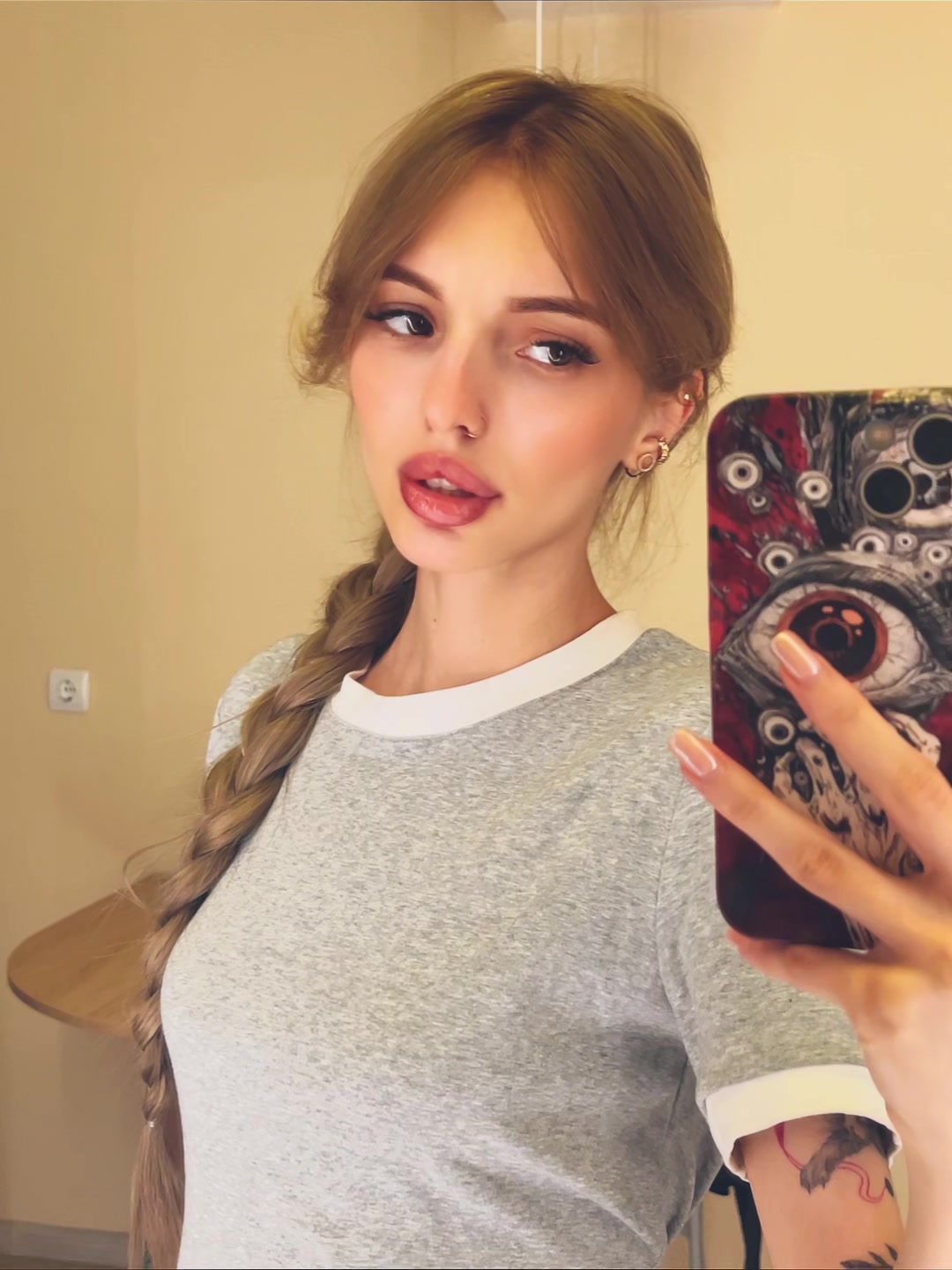 @поля