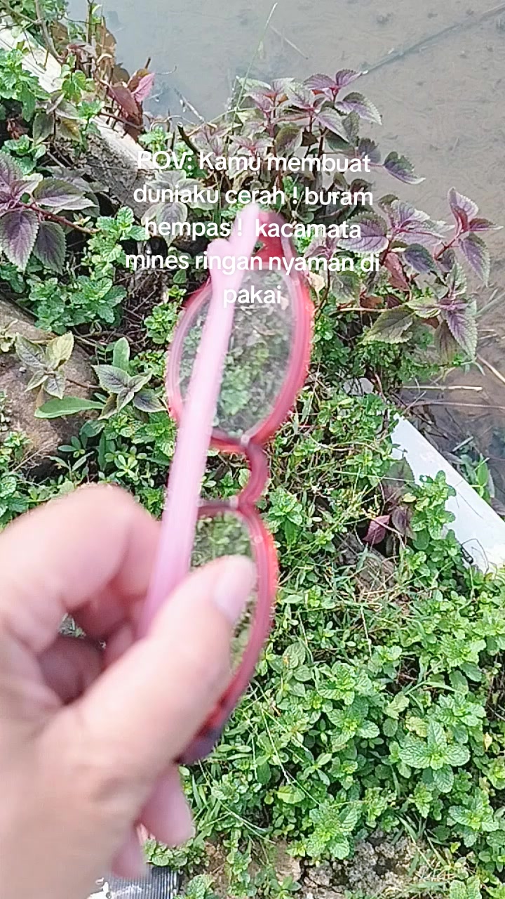 @SRI HANDAYANI 🌹