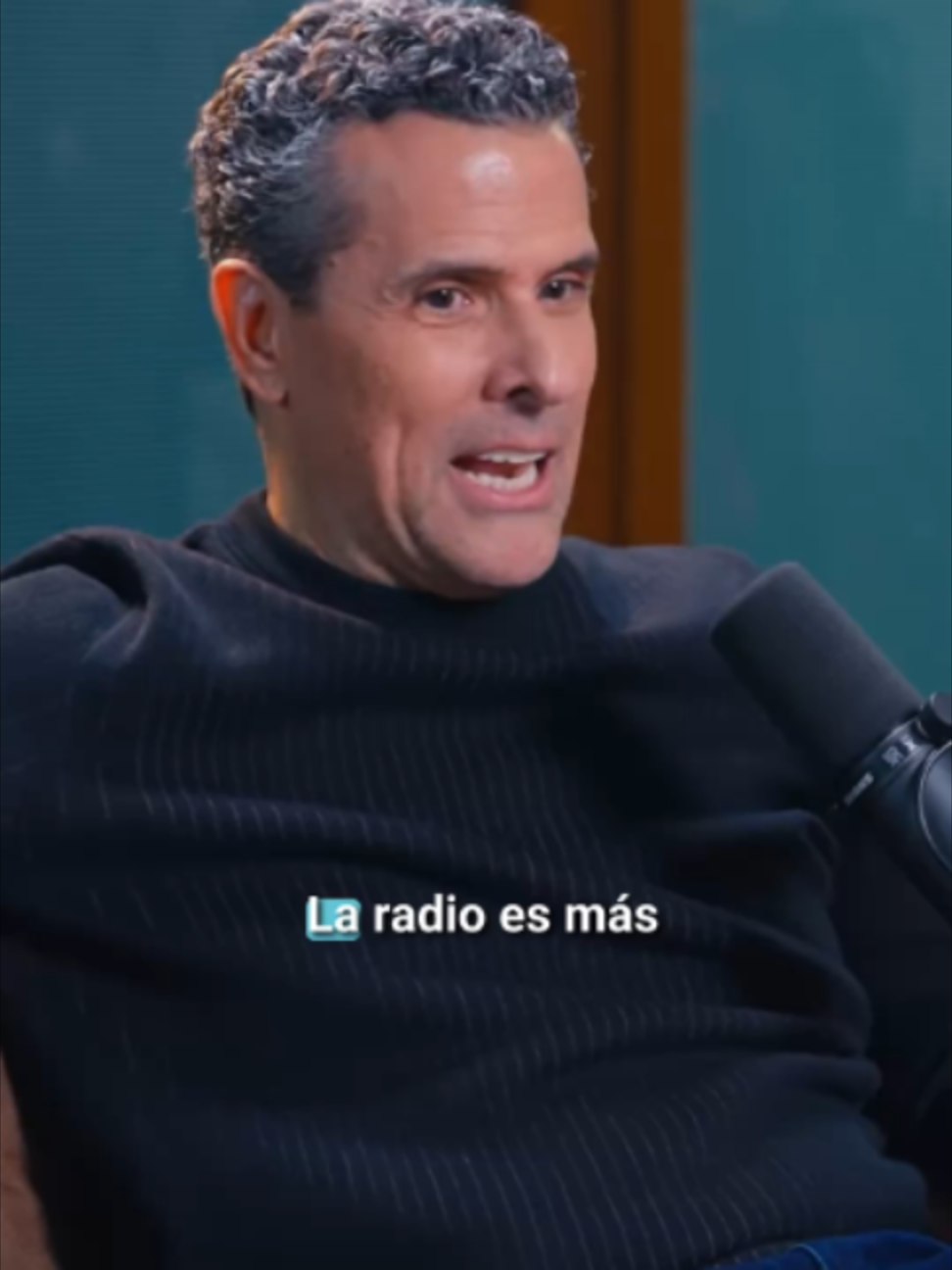 @Marco Antonio Regil