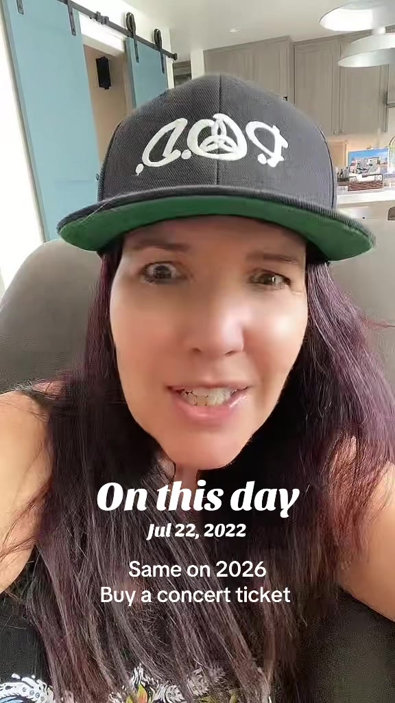 @HeatherV🖤