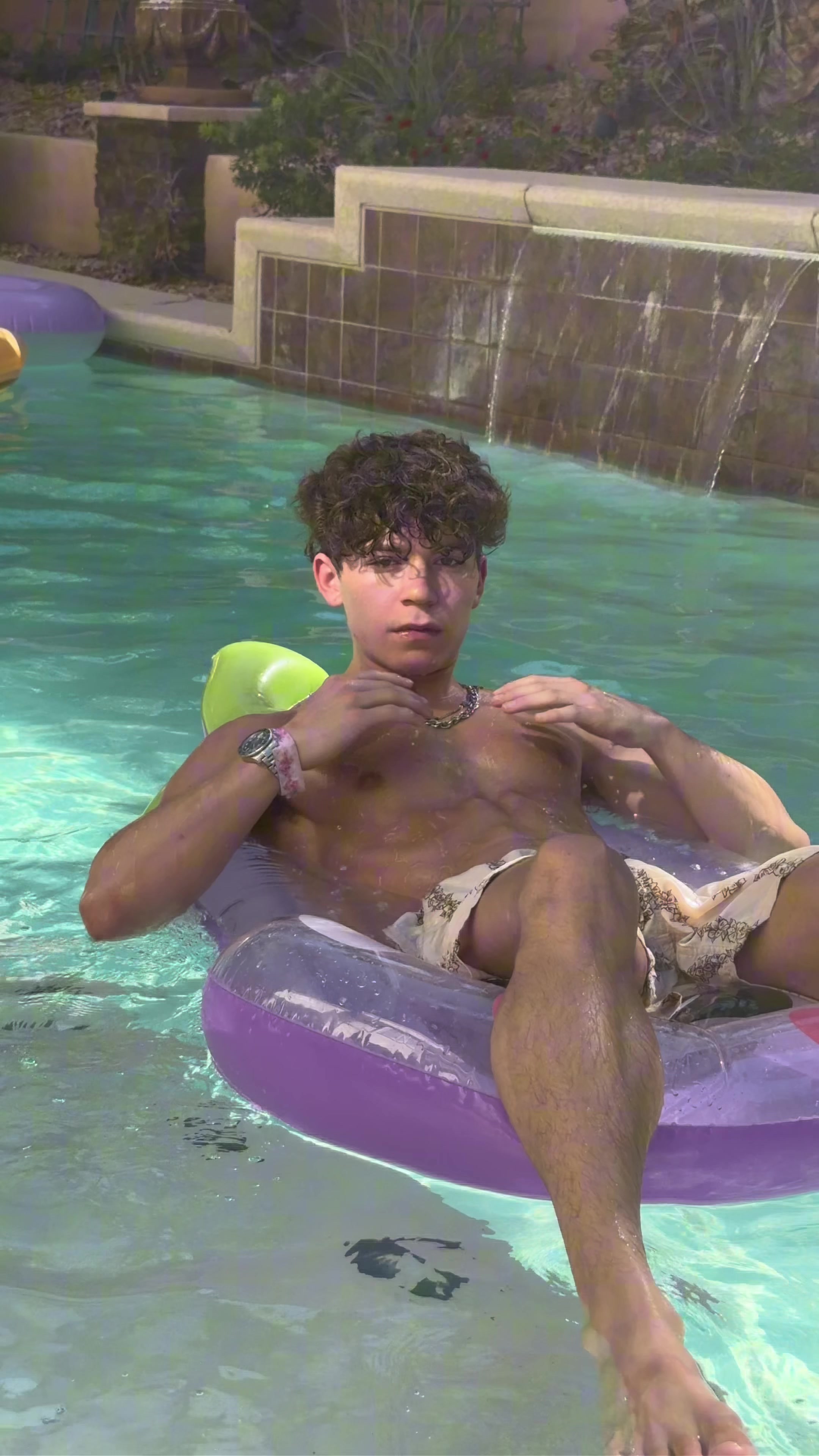 @drakevonx