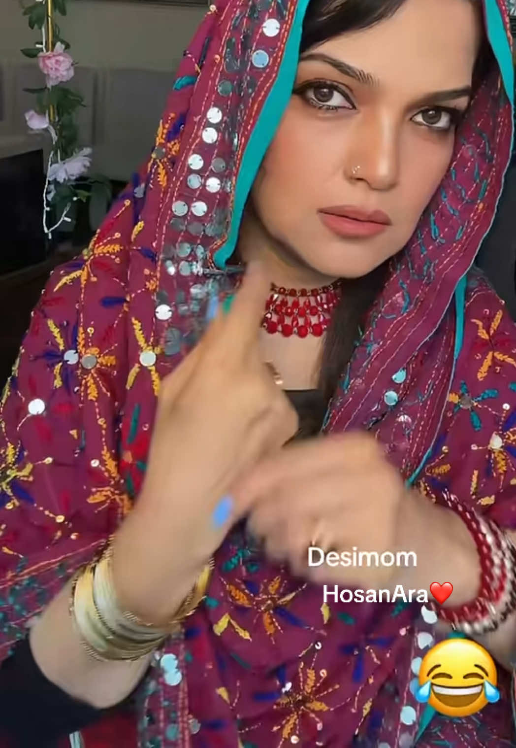 @Desimom-HosanAra❤️حُسن آرا