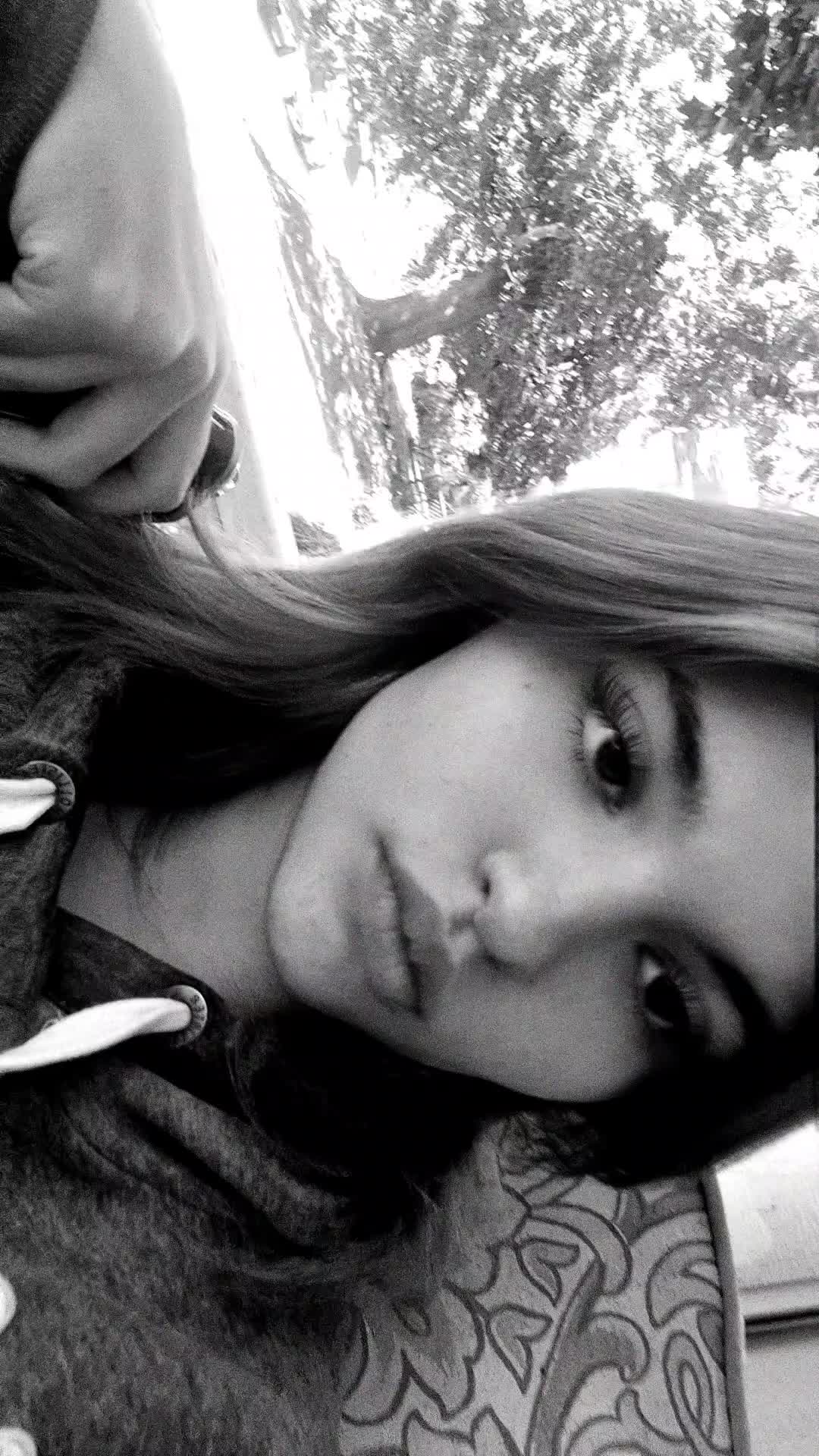 @Bella