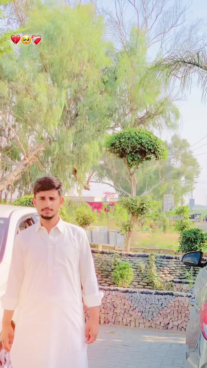 @🍁راجہ حيدر🫀