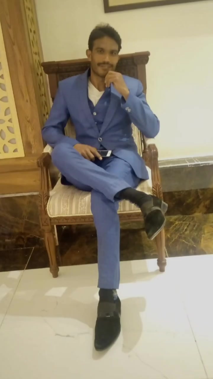 @Amir Manzur355