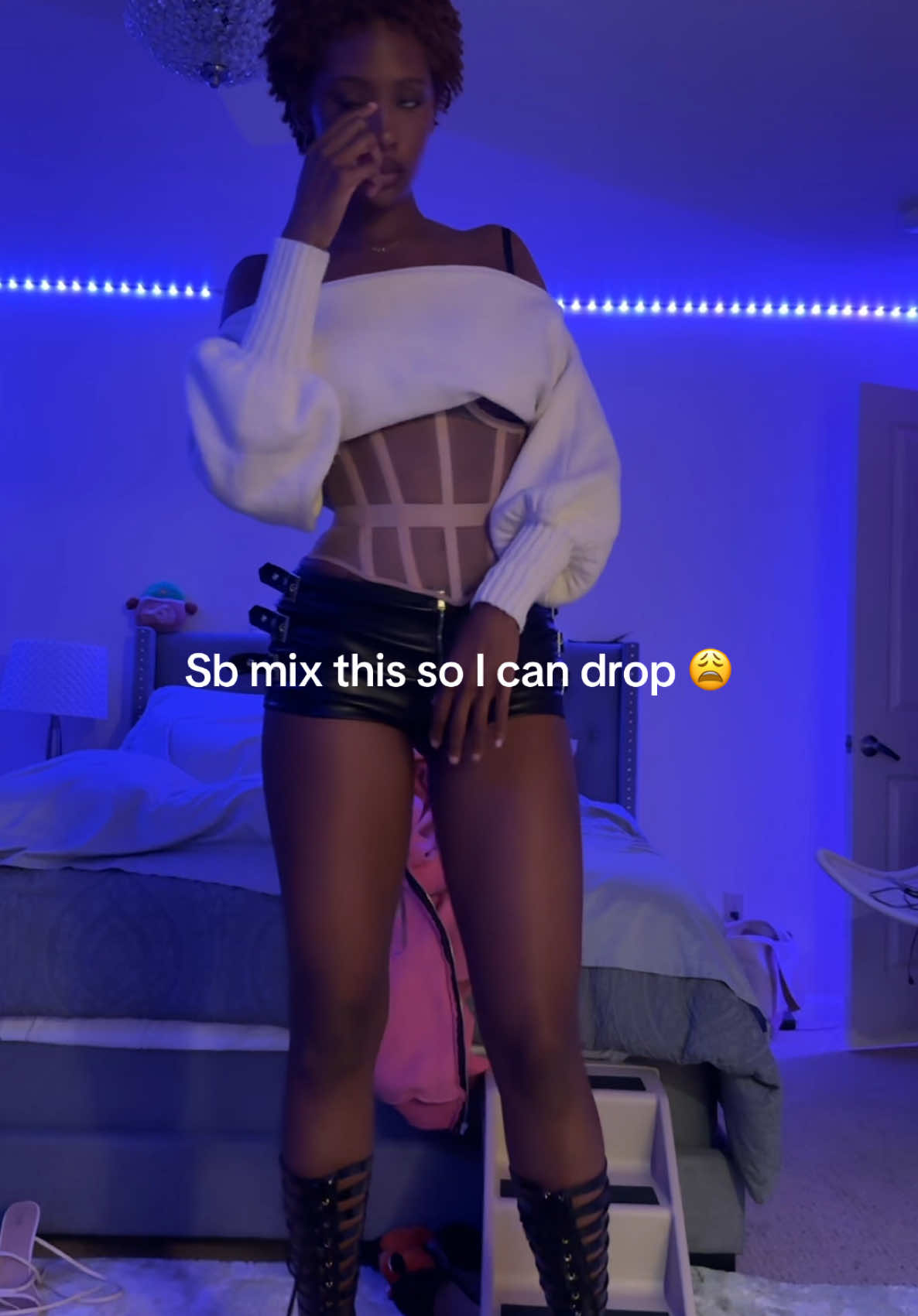 @kaitlyn