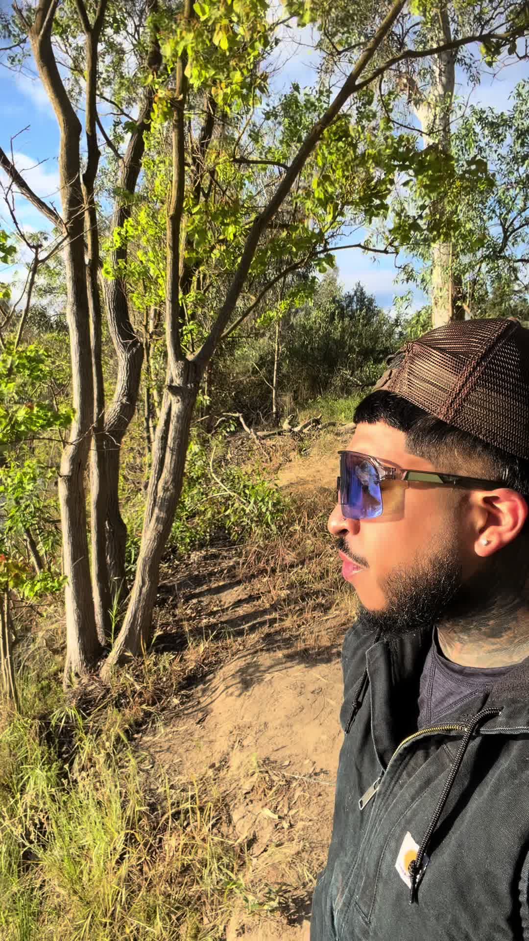 @wolfyjb_