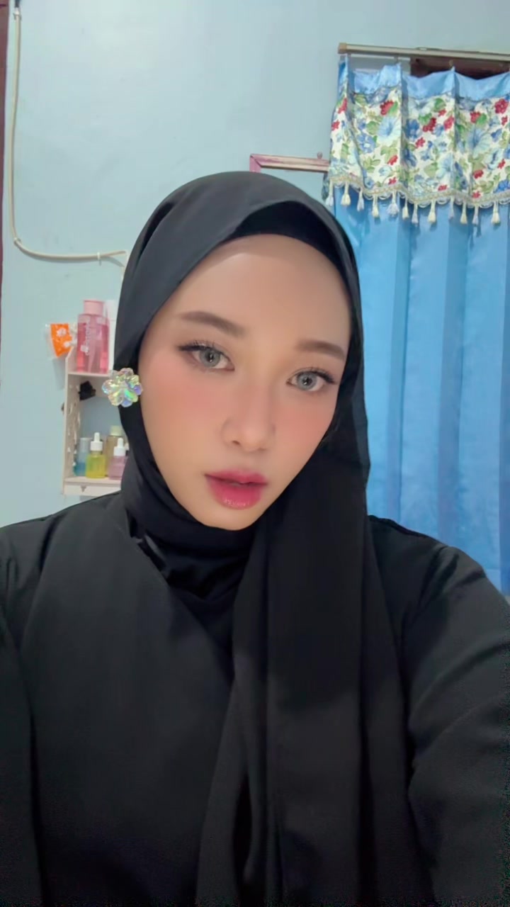 @Sofazahraa_mua