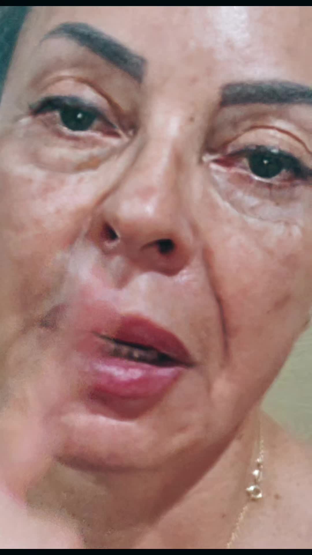 @Luna