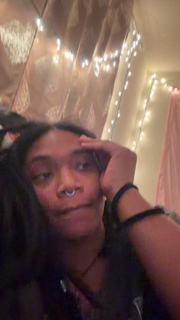 @thee.lyricbell