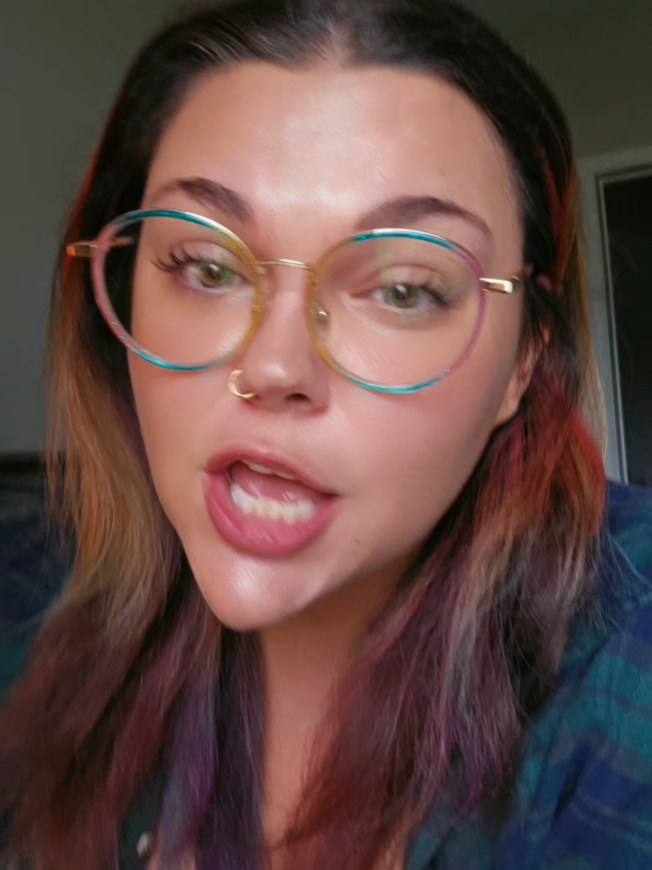 @arilyyby2