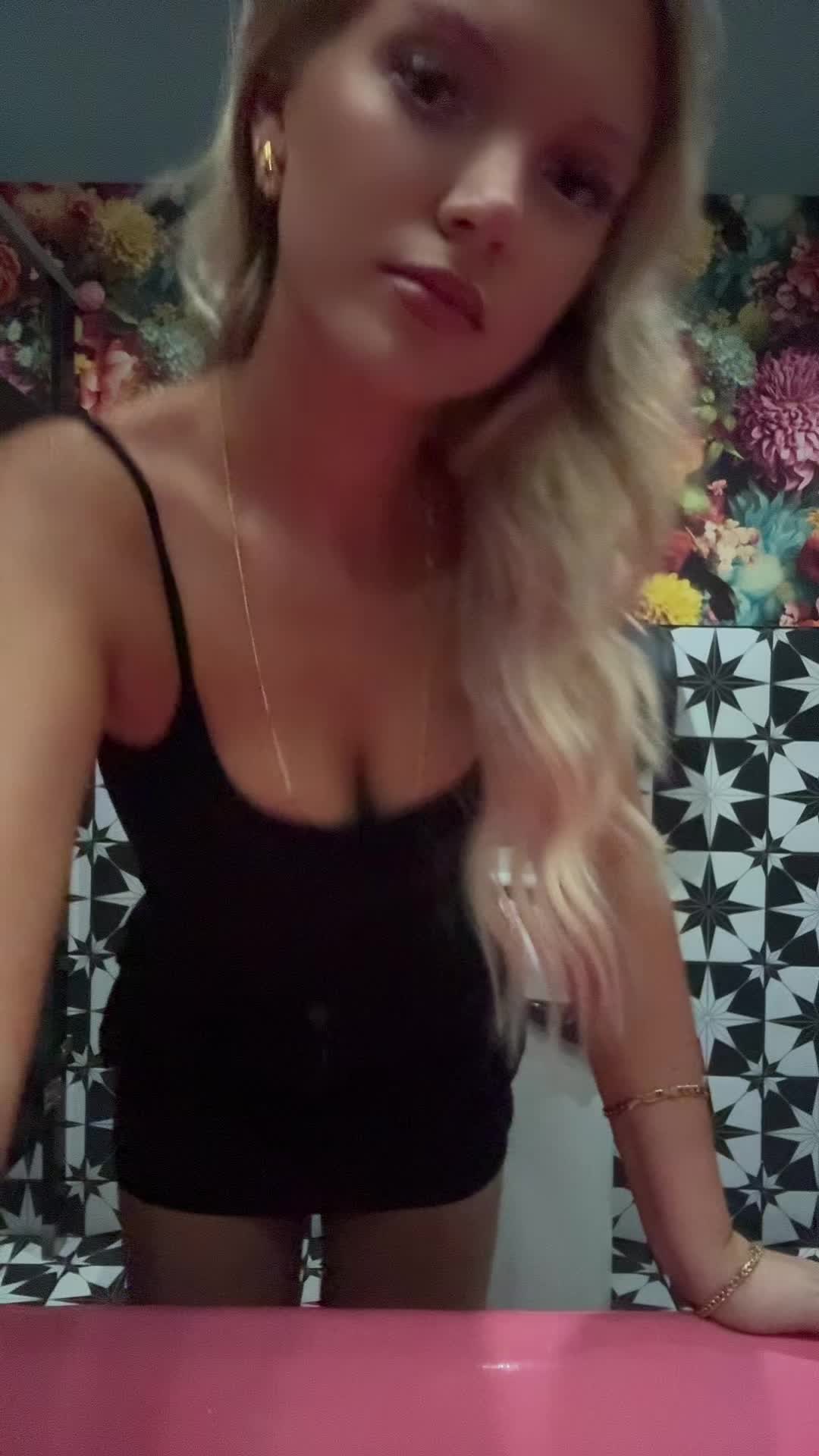 @maddieeprosser
