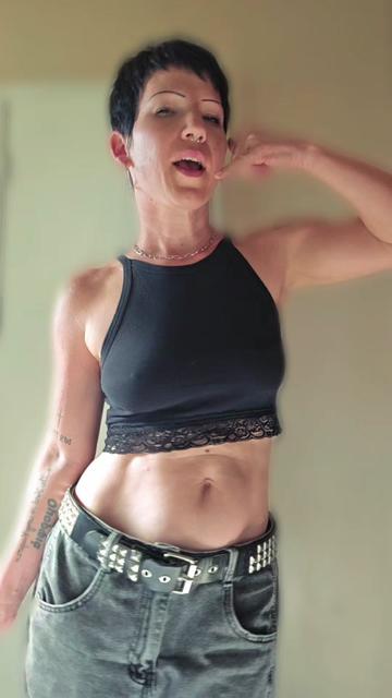 @uhhleeshuh