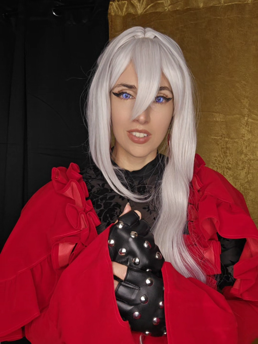 @🌙ᚠᚠWinterfirecosplayᚠᚠ🌙