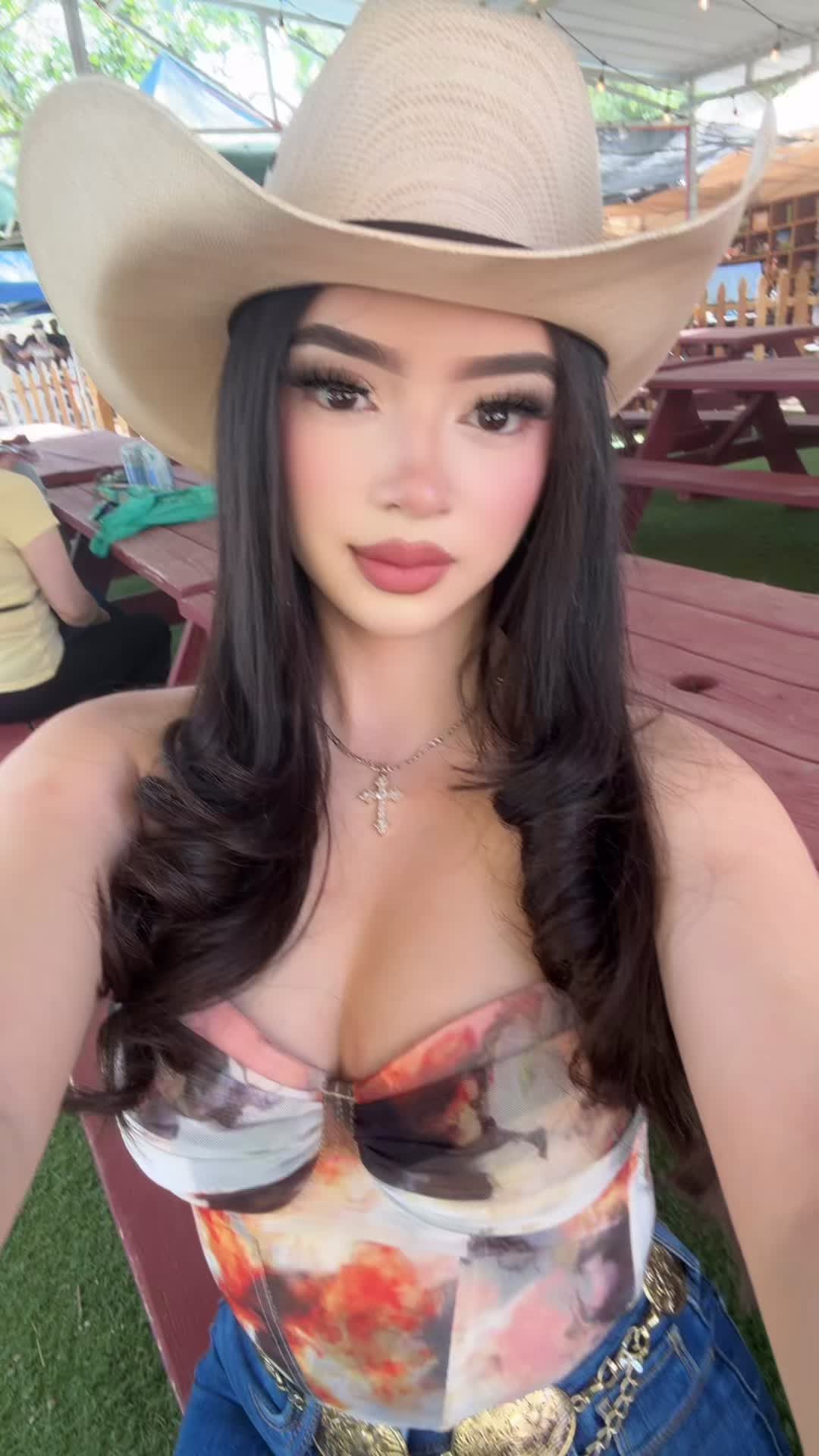 @Angelina 💕