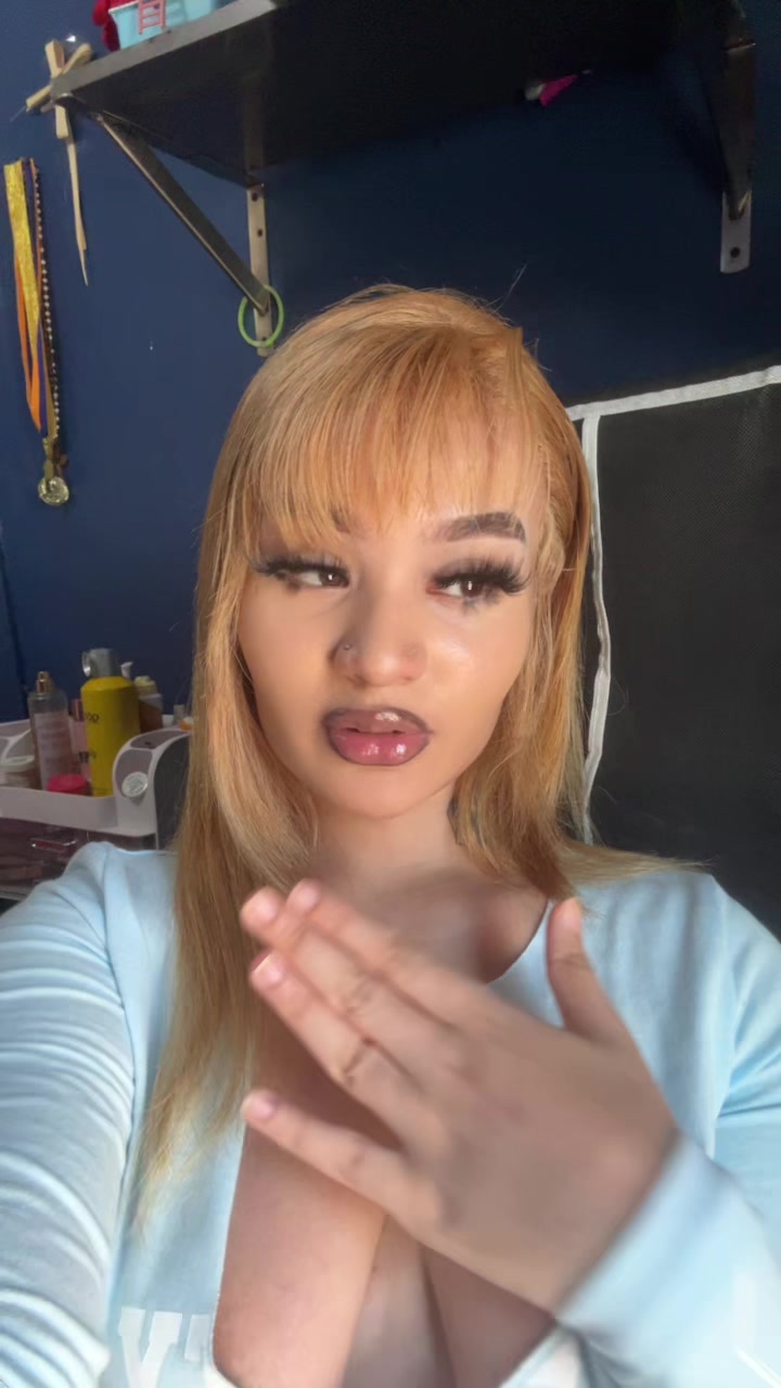 @Líjah East