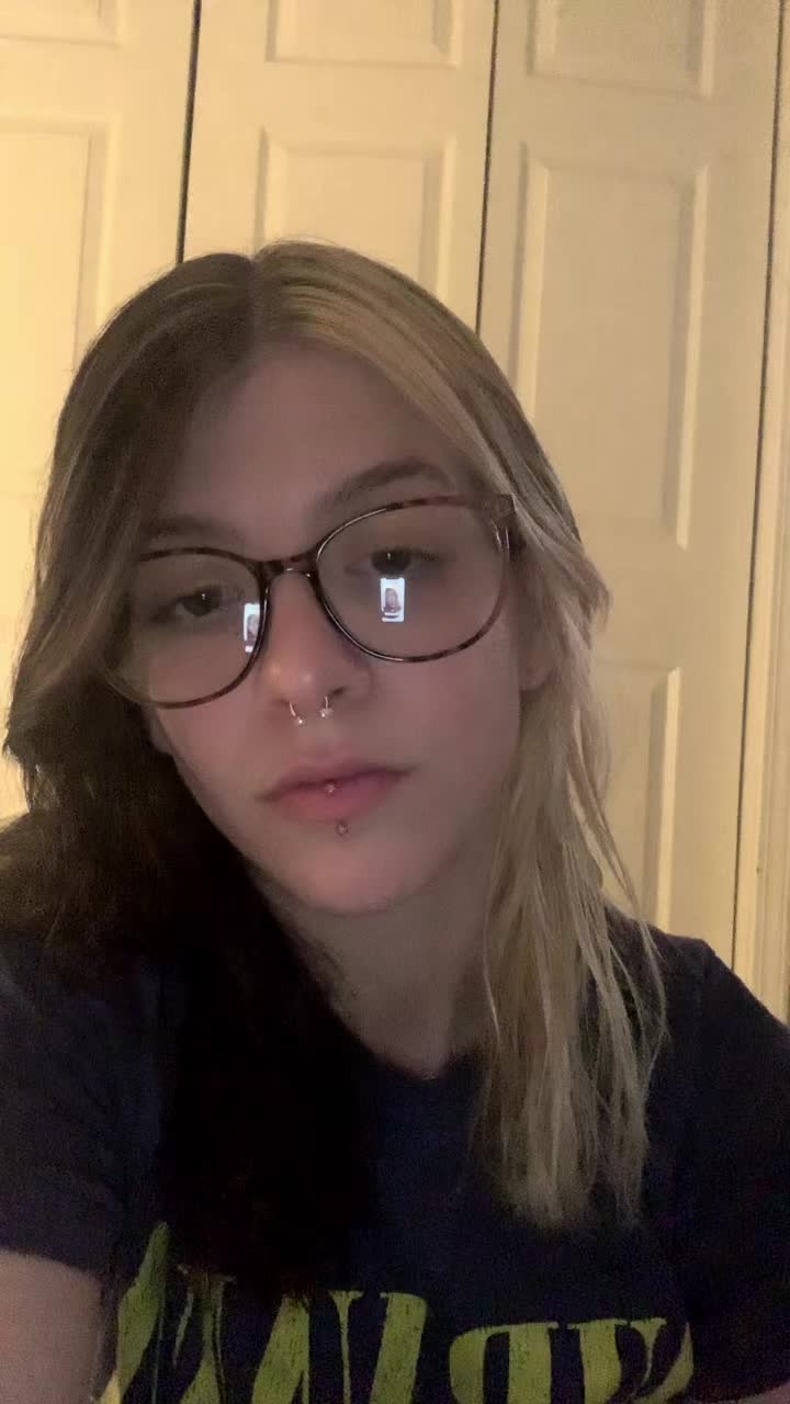 @Julia🤍🥀