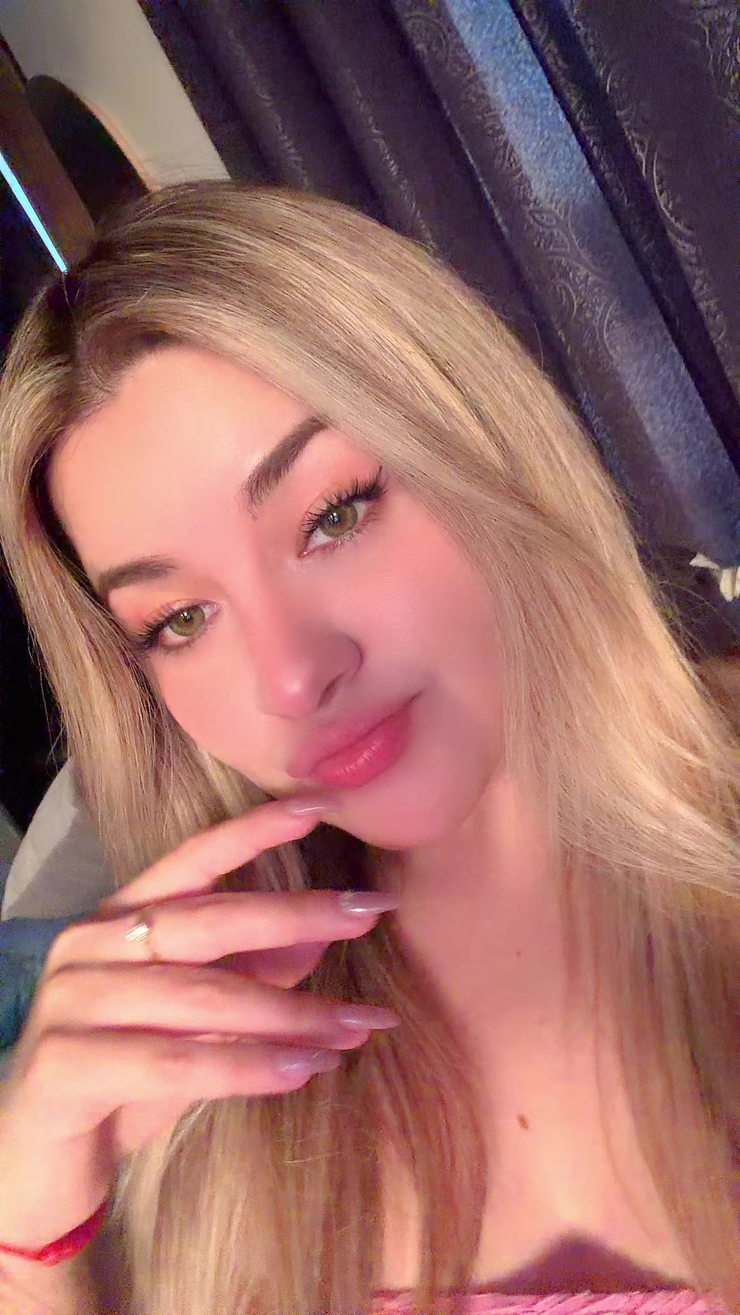 @Ashley Álvarez