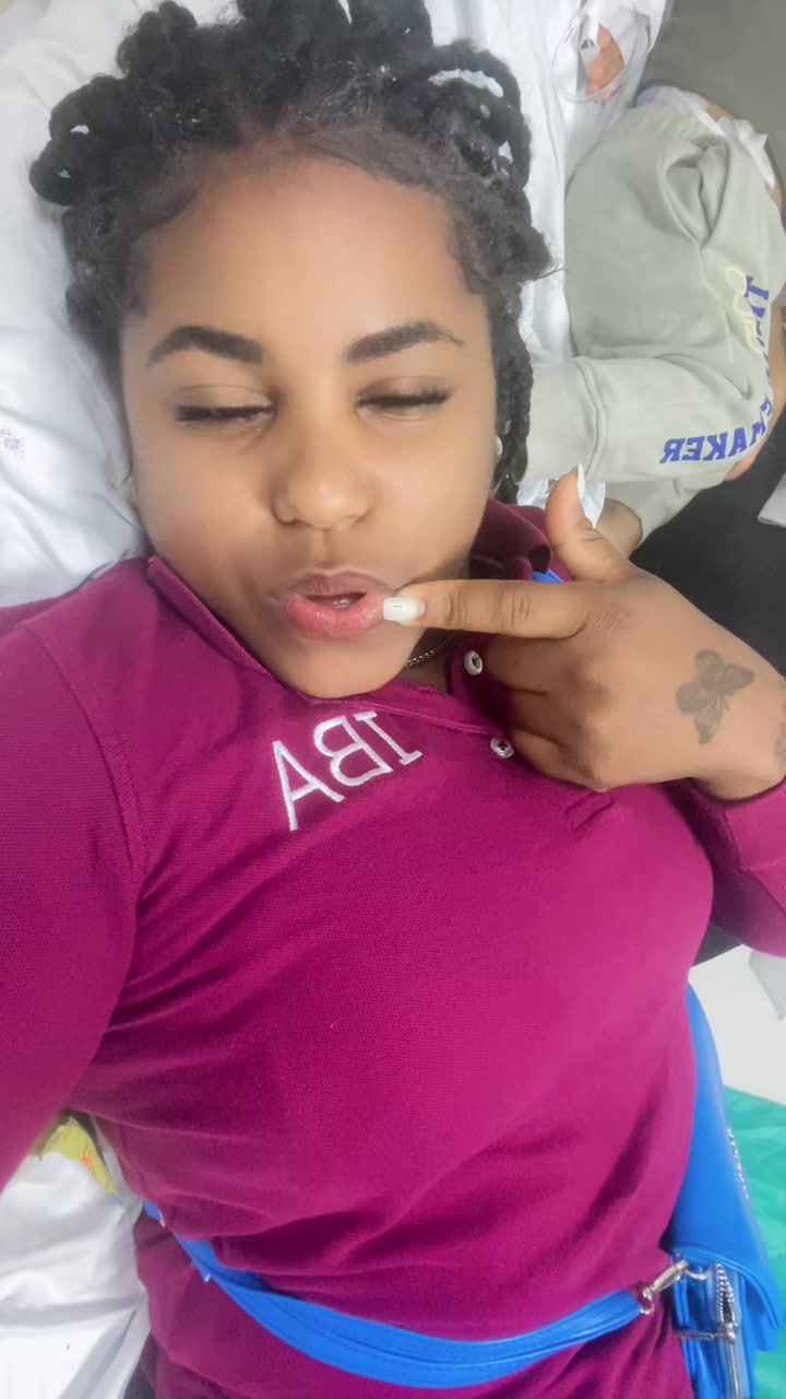 @Pamela🦋😇