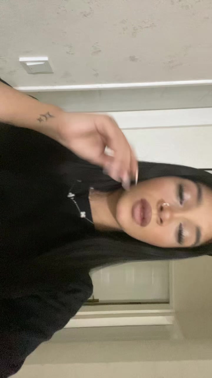 @melika