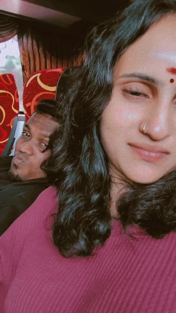 @നിശബ്ദ പ്രണയം📸💚🐷