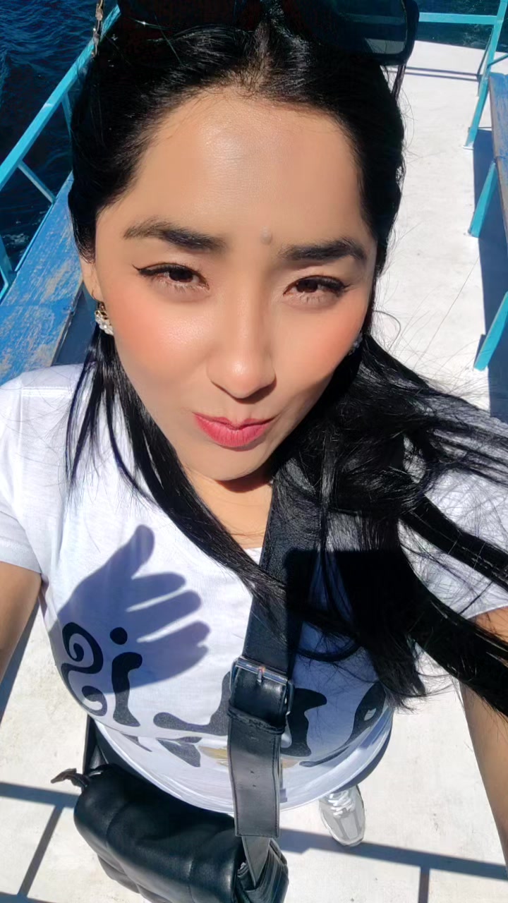 @cinthia