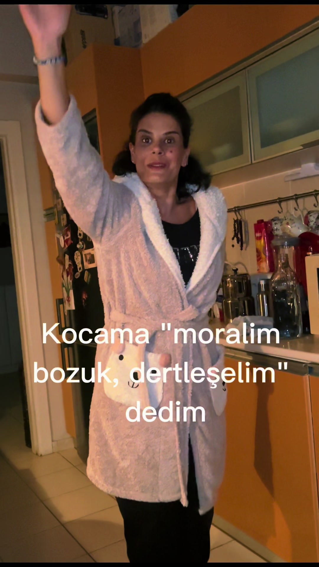@Makbule Hanım Kızınız