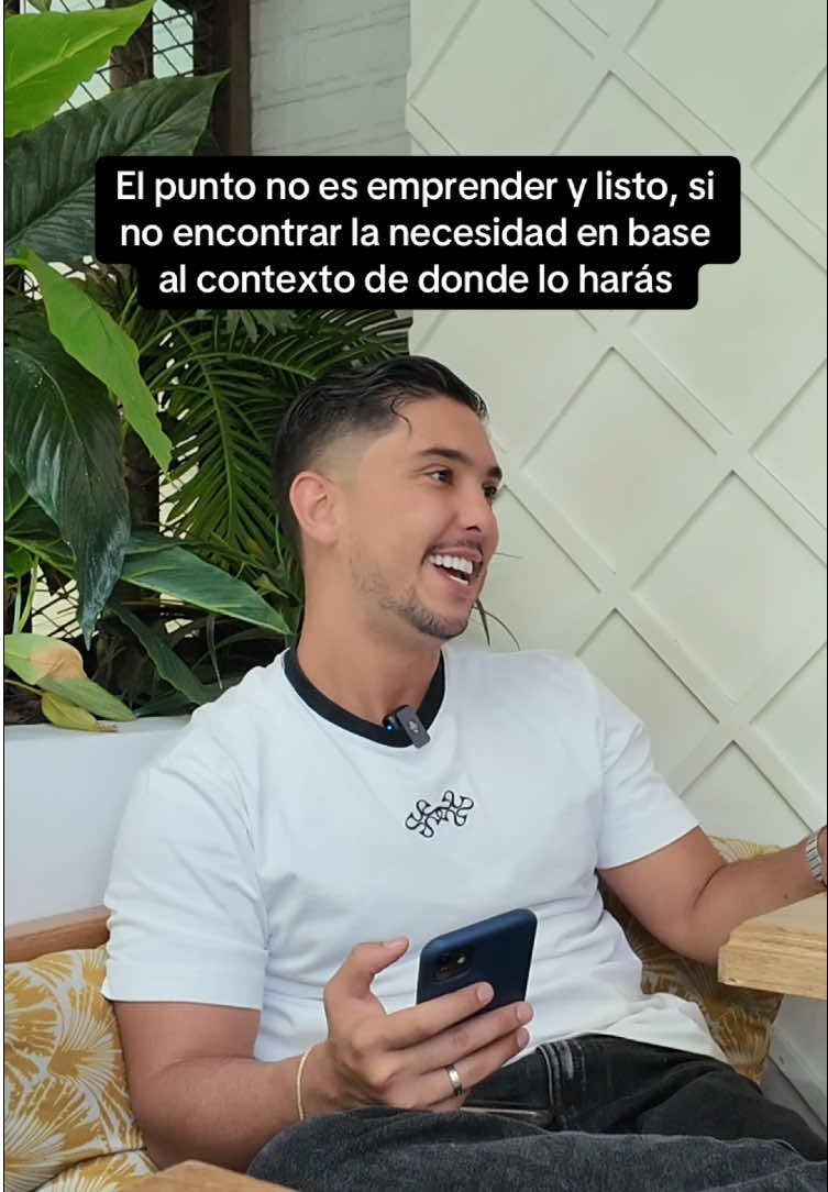 @Santiago Ospina Gutierrez