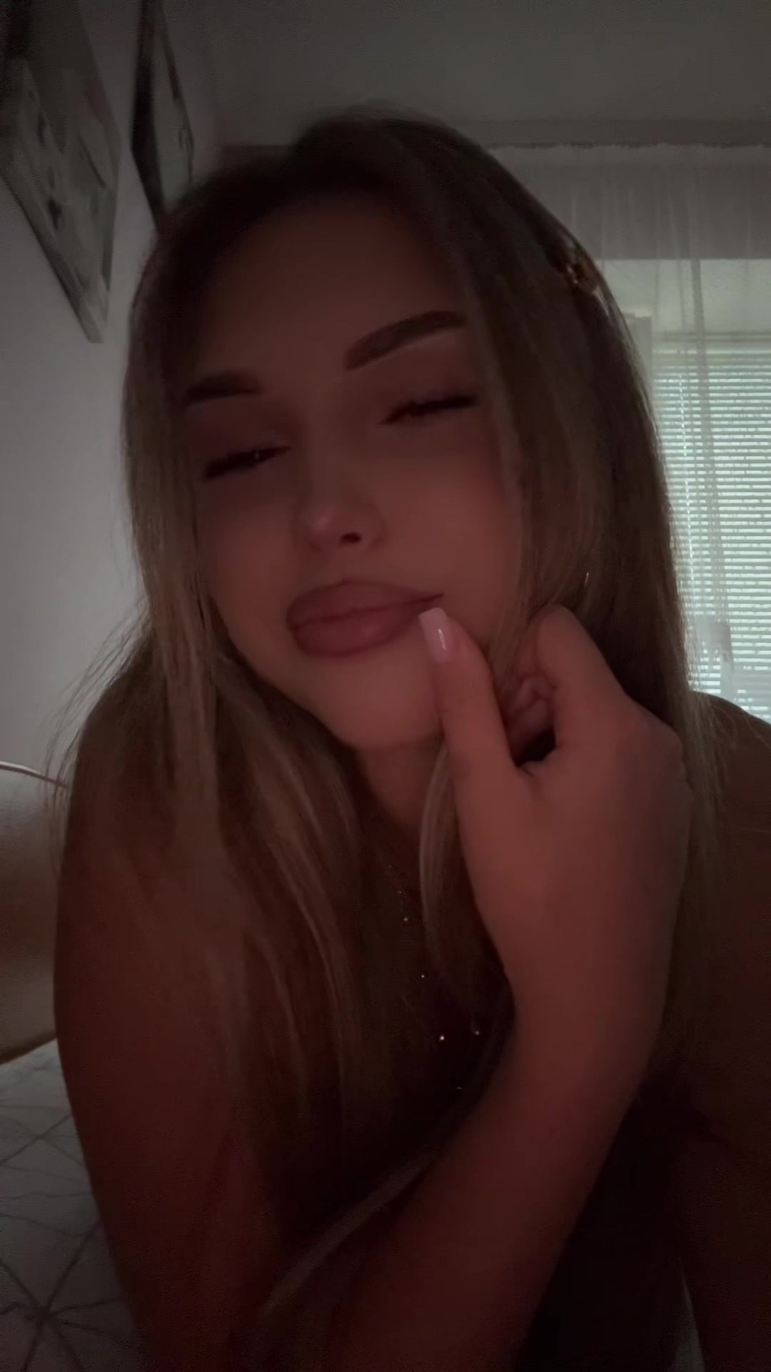 @нікуся