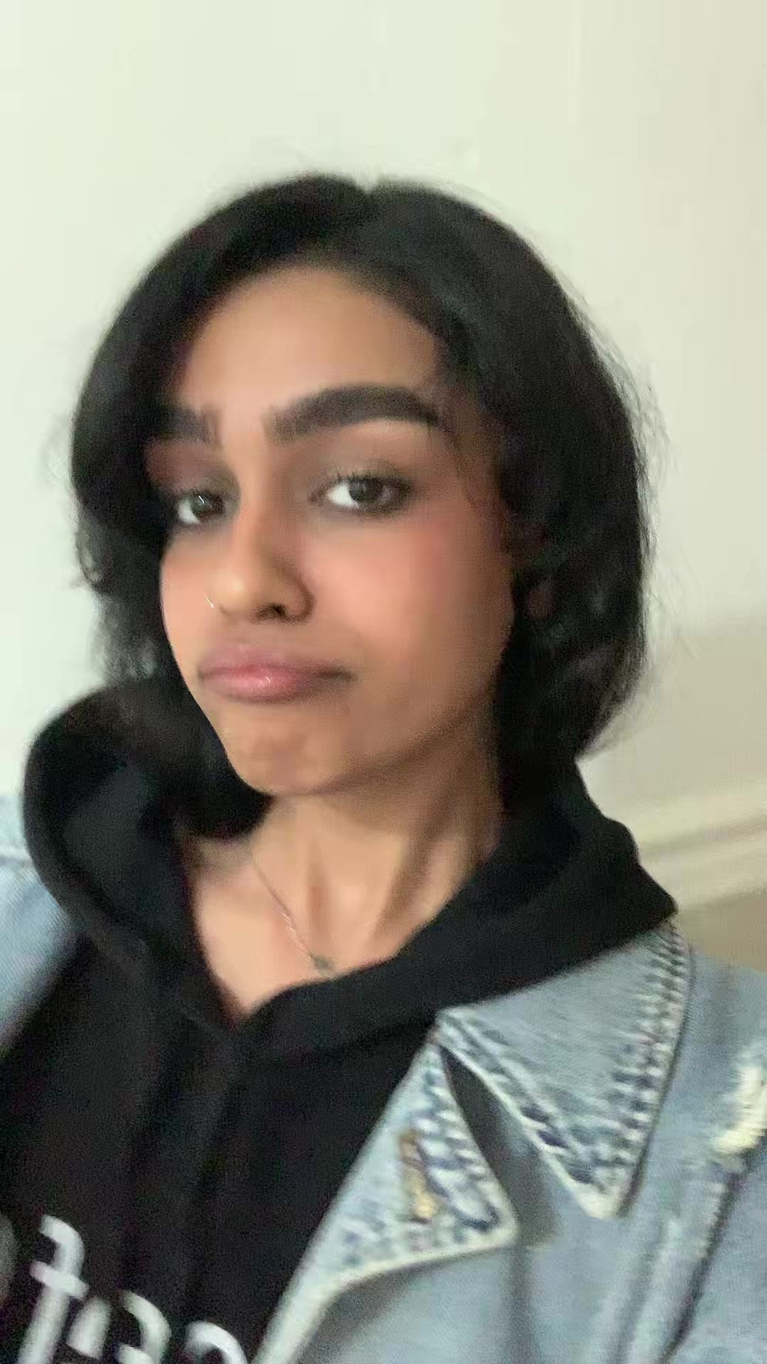 @F4T