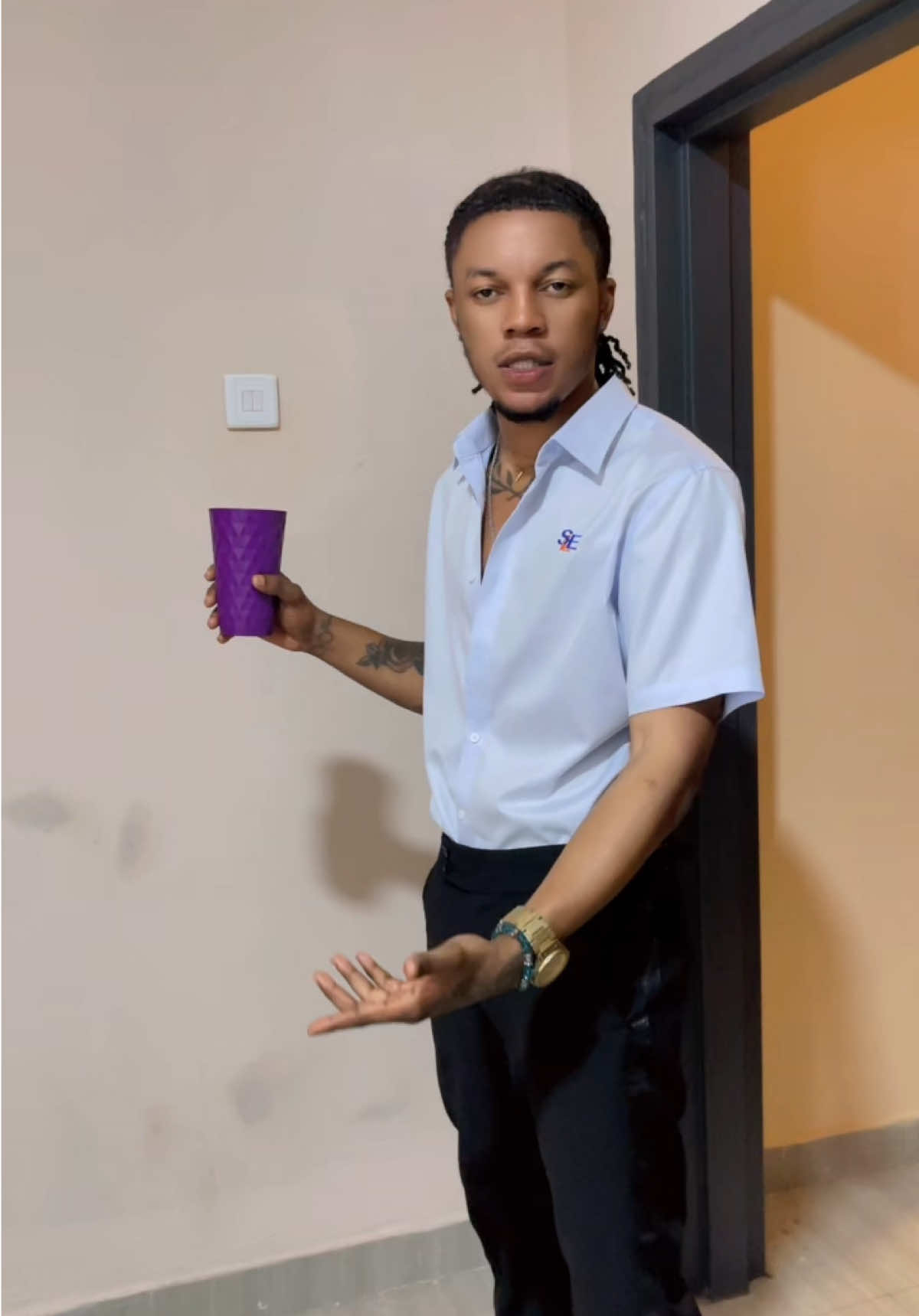 @ESSY HEL OFFICIAL 🦋