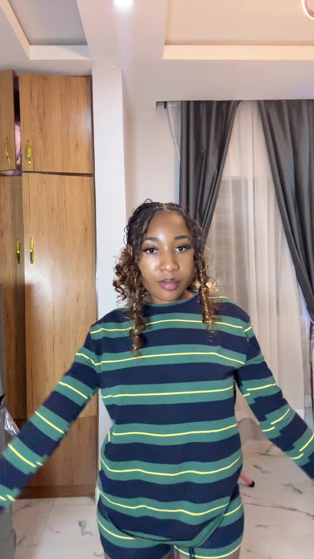 @Just_mira🦄🦋