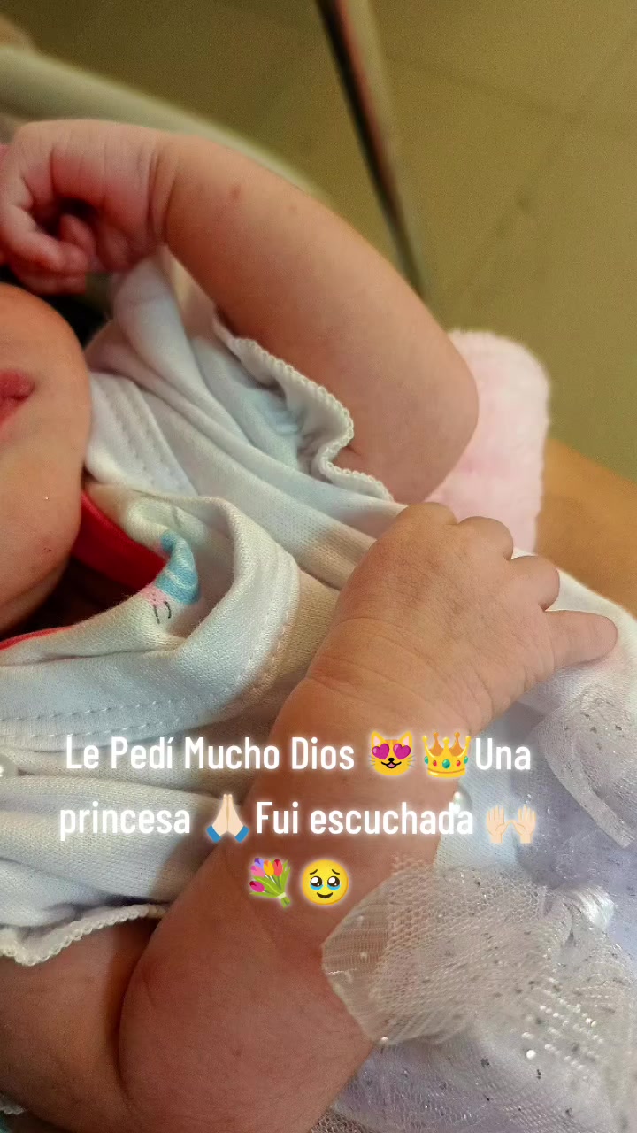 @Tu Gochita😏💙 Vale 😜