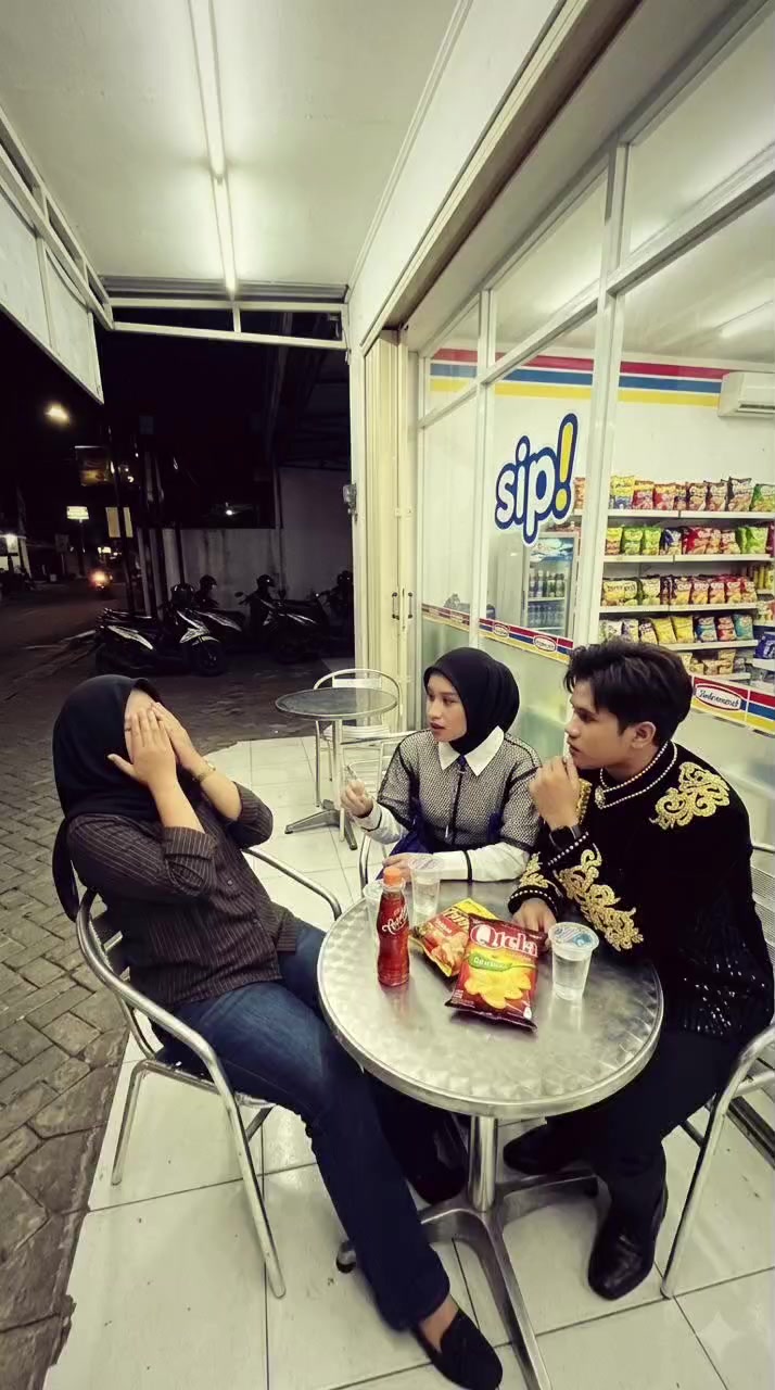 @𝗸𝗮𝗰𝗼𝗻𝗴𝗴 𝗵𝗼𝗹𝗶𝗰𝗰⋆