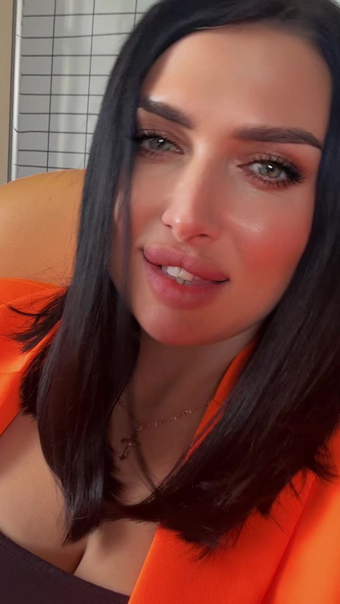 @Aleeenka👻