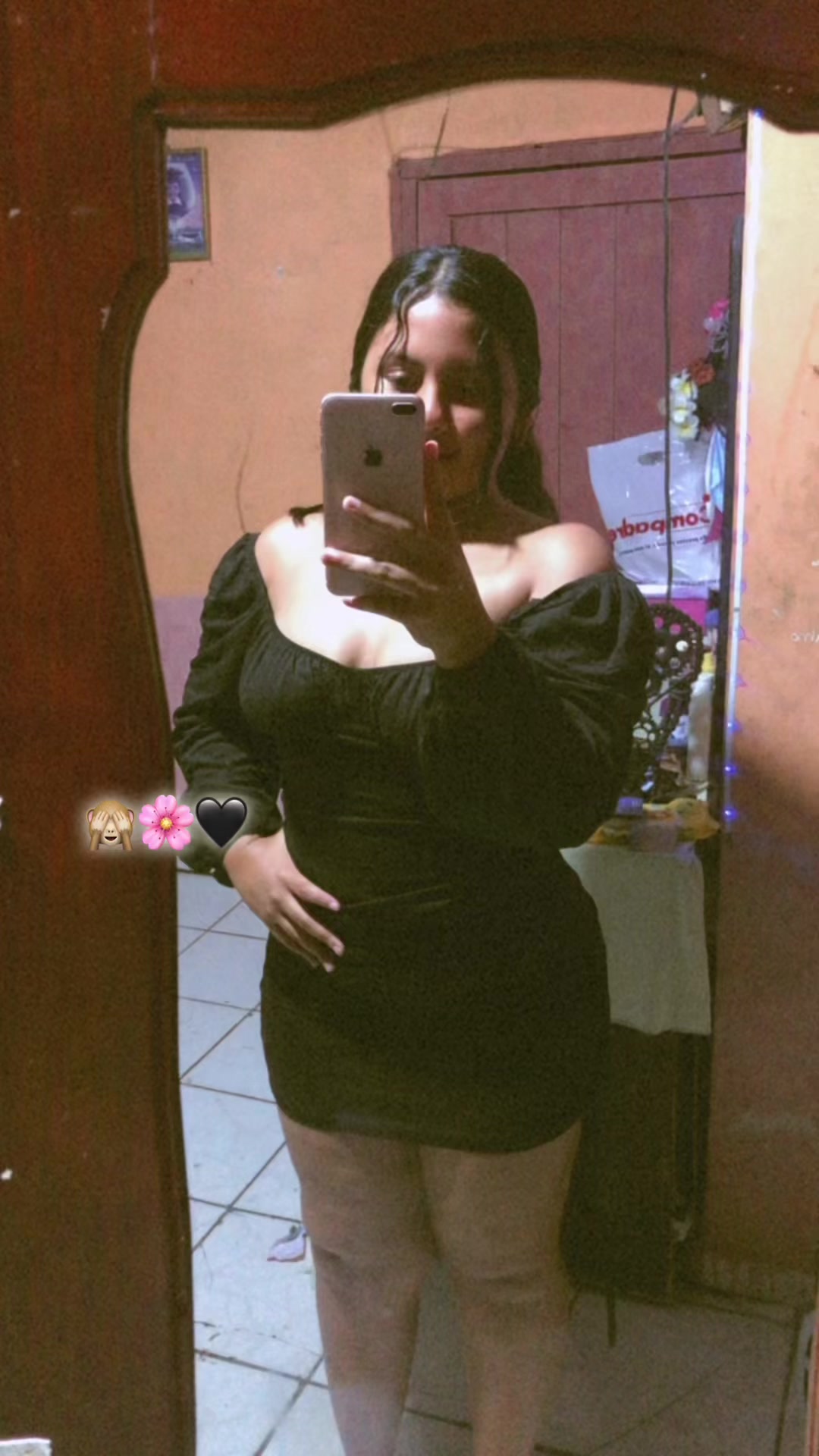 @_🕷️🌸💗