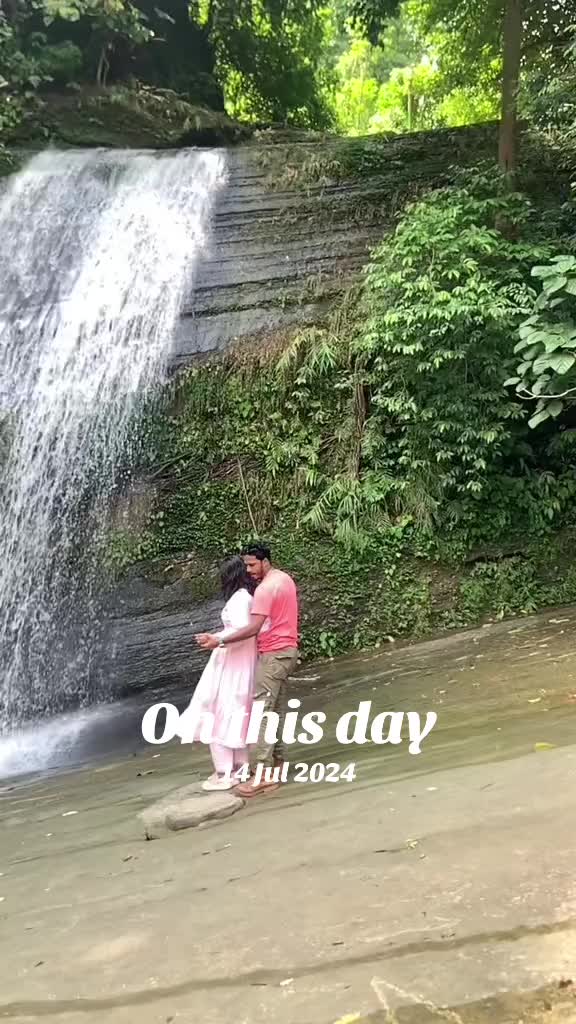 @Ananya🤍