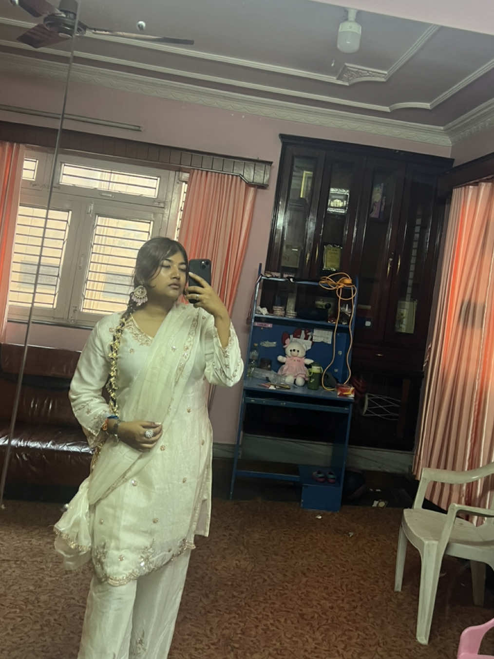 @JEEYA🌸
