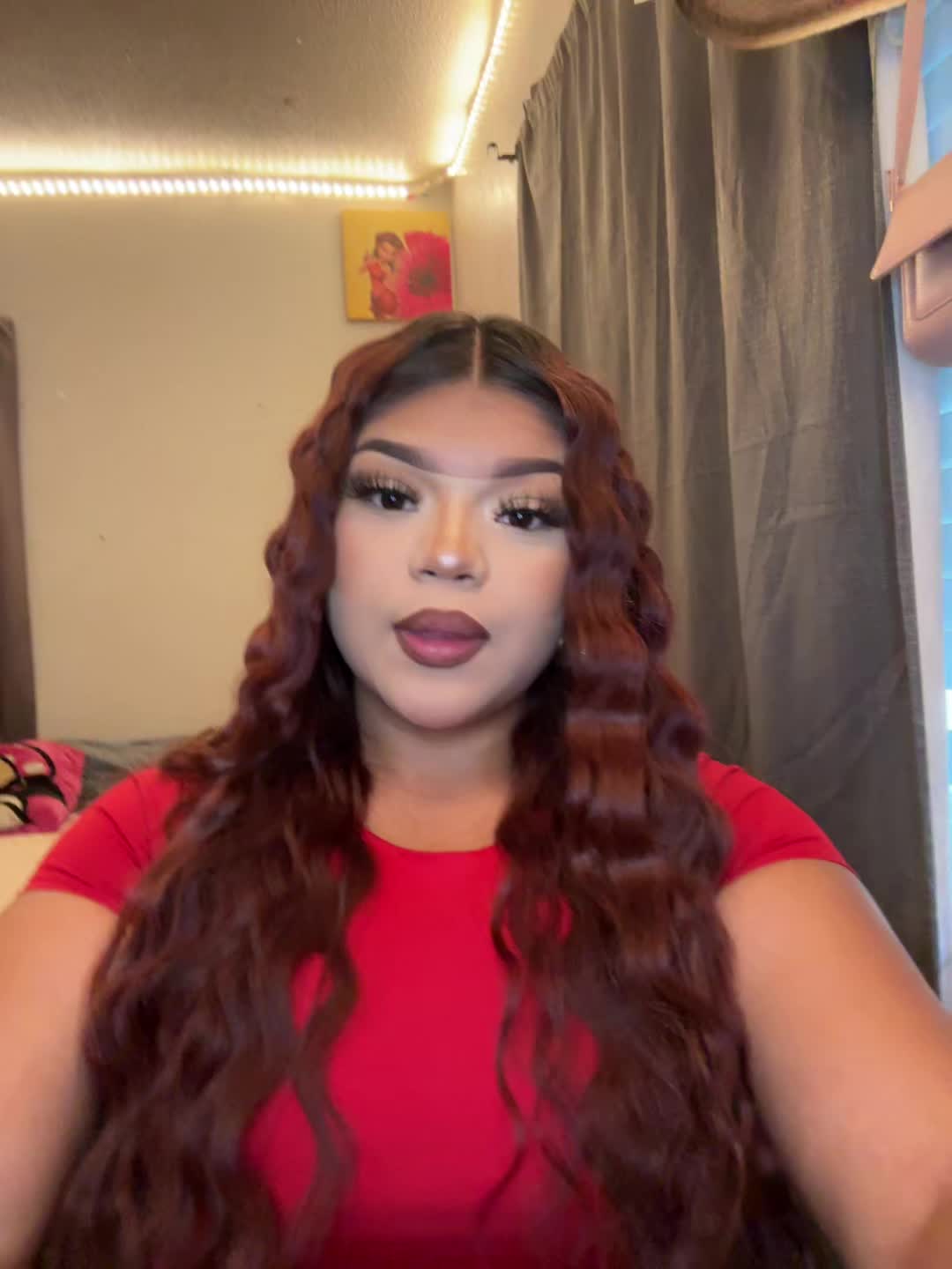 @Niki🖤