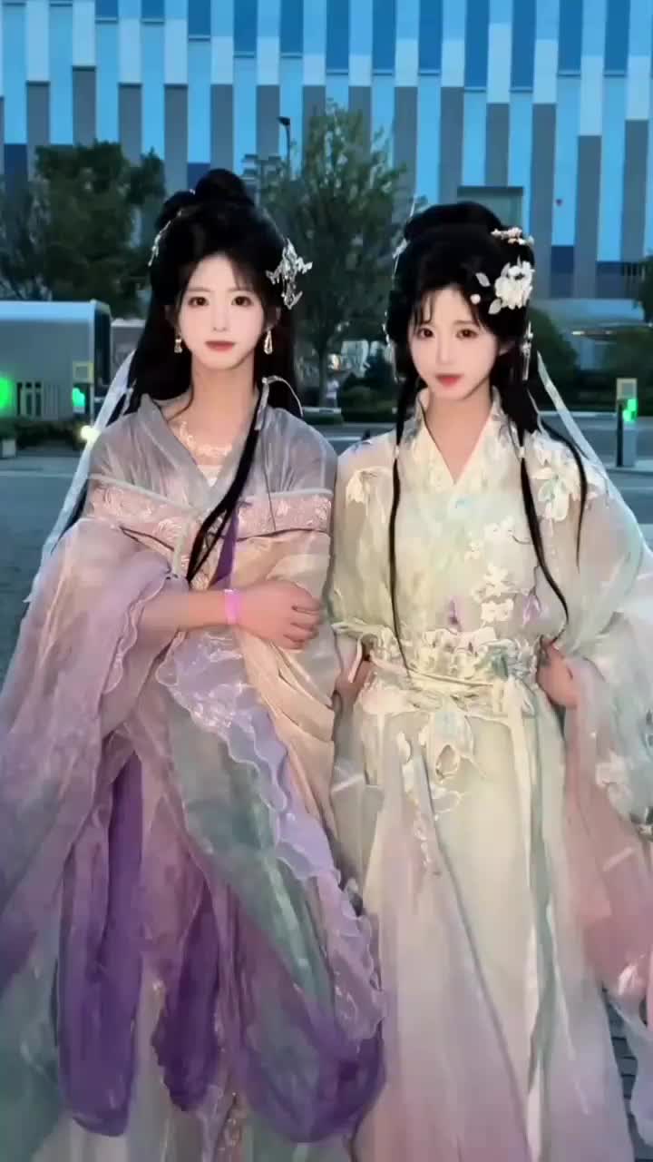 @石青(feifei)